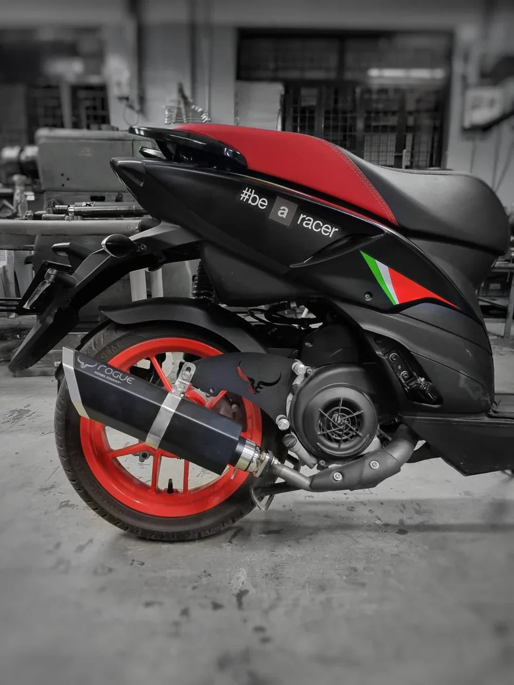 Barrel Rogue Exhaust for Aprilia SR 160 / SXR 160 with Adapter | Rogue 1 & Rogue 2 304 Stainless Steel Performance Slip-On