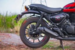 PowerRage Slip-On Exhaust for Royal Enfield Hunter 350 – Black Finish Performance Exhaust - View 8