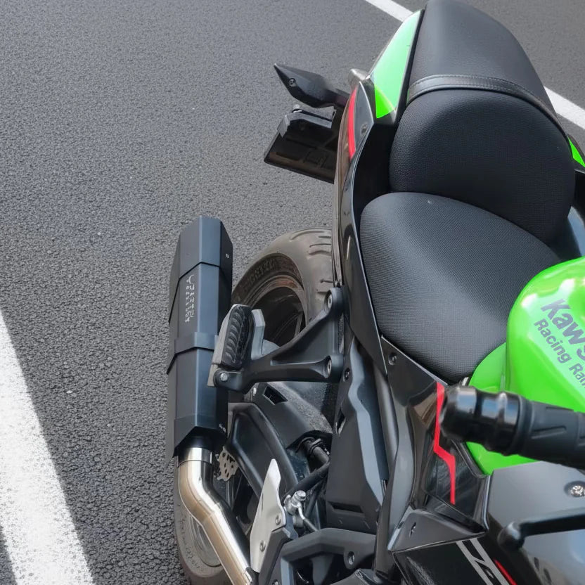 Barrel Rogue 2.0 Full System Exhaust for Kawasaki Ninja 650 | 304 Stainless Steel Performance Exhaust - View 3